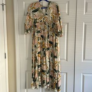 Aakaa Floral Maxi Dress
